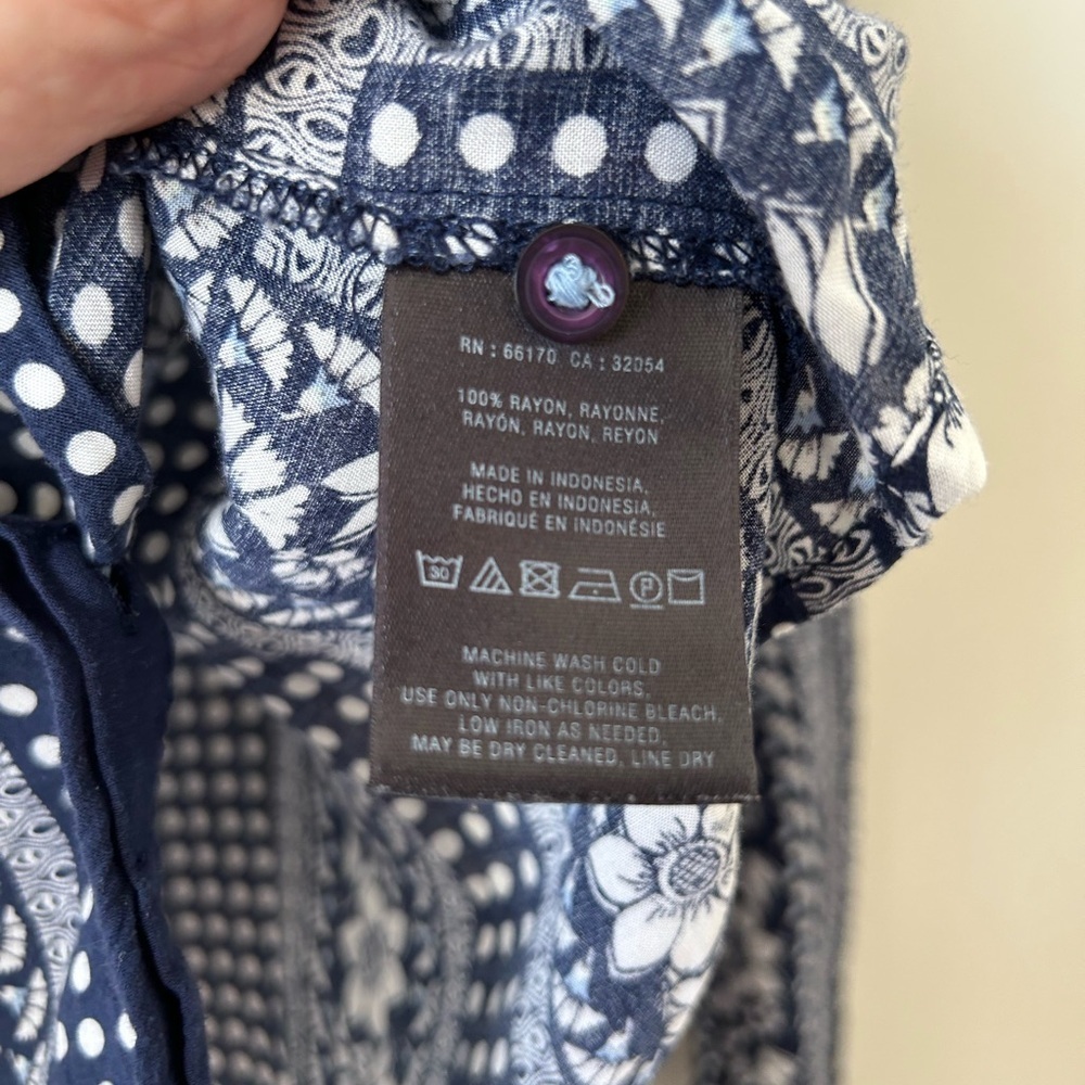 Maeve by Anthropologie “Clara” Blouse Print in Navy & White Size 2 - Picture 7 of 8